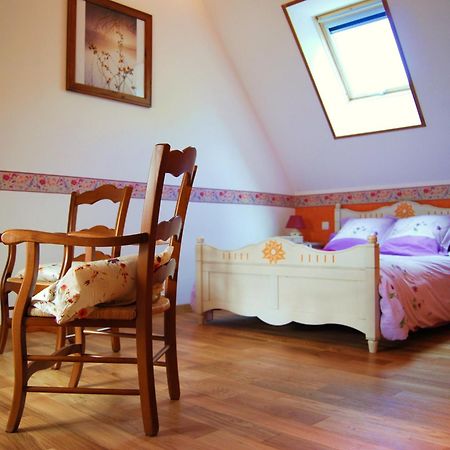 Le Clos Des Tilleuls D Day Home, Chambres D'Hotes, Suite Avec Sauna Privatif, Suite Avec Balneotherapie Privative, En Supplement Option Spa Bain A Remous La Vendelée Dış mekan fotoğraf