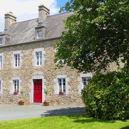 Le Clos Des Tilleuls D Day Home, Chambres D'Hotes, Suite Avec Sauna Privatif, Suite Avec Balneotherapie Privative, En Supplement Option Spa Bain A Remous La Vendelée Dış mekan fotoğraf