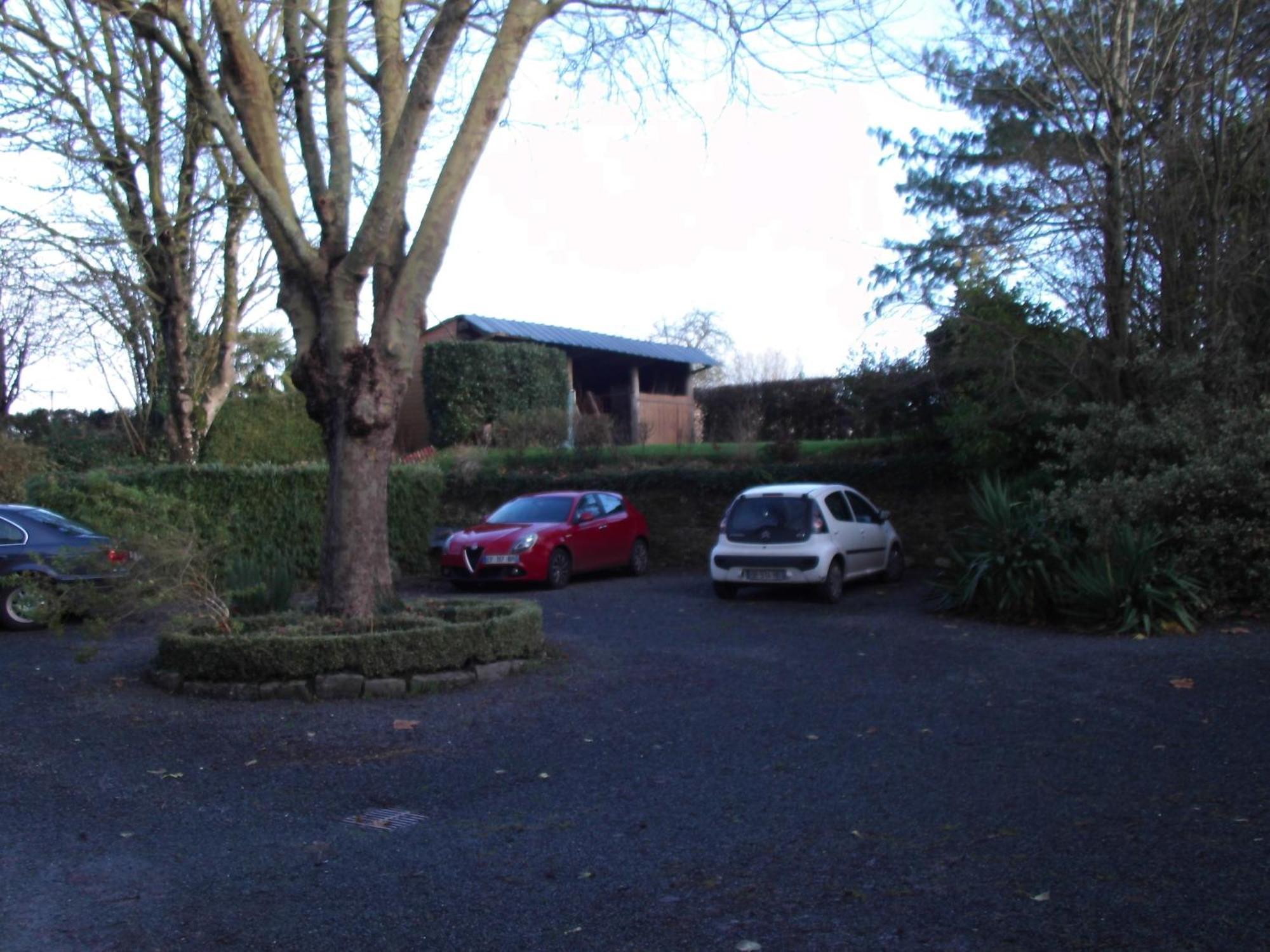 Le Clos Des Tilleuls D Day Home, Chambres D'Hotes, Suite Avec Sauna Privatif, Suite Avec Balneotherapie Privative, En Supplement Option Spa Bain A Remous La Vendelée Oda fotoğraf