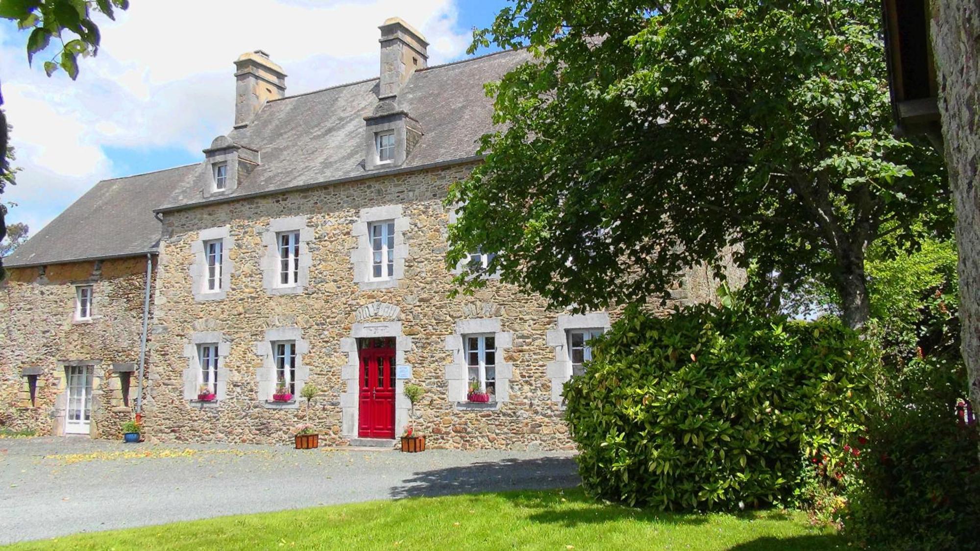 Le Clos Des Tilleuls D Day Home, Chambres D'Hotes, Suite Avec Sauna Privatif, Suite Avec Balneotherapie Privative, En Supplement Option Spa Bain A Remous La Vendelée Dış mekan fotoğraf